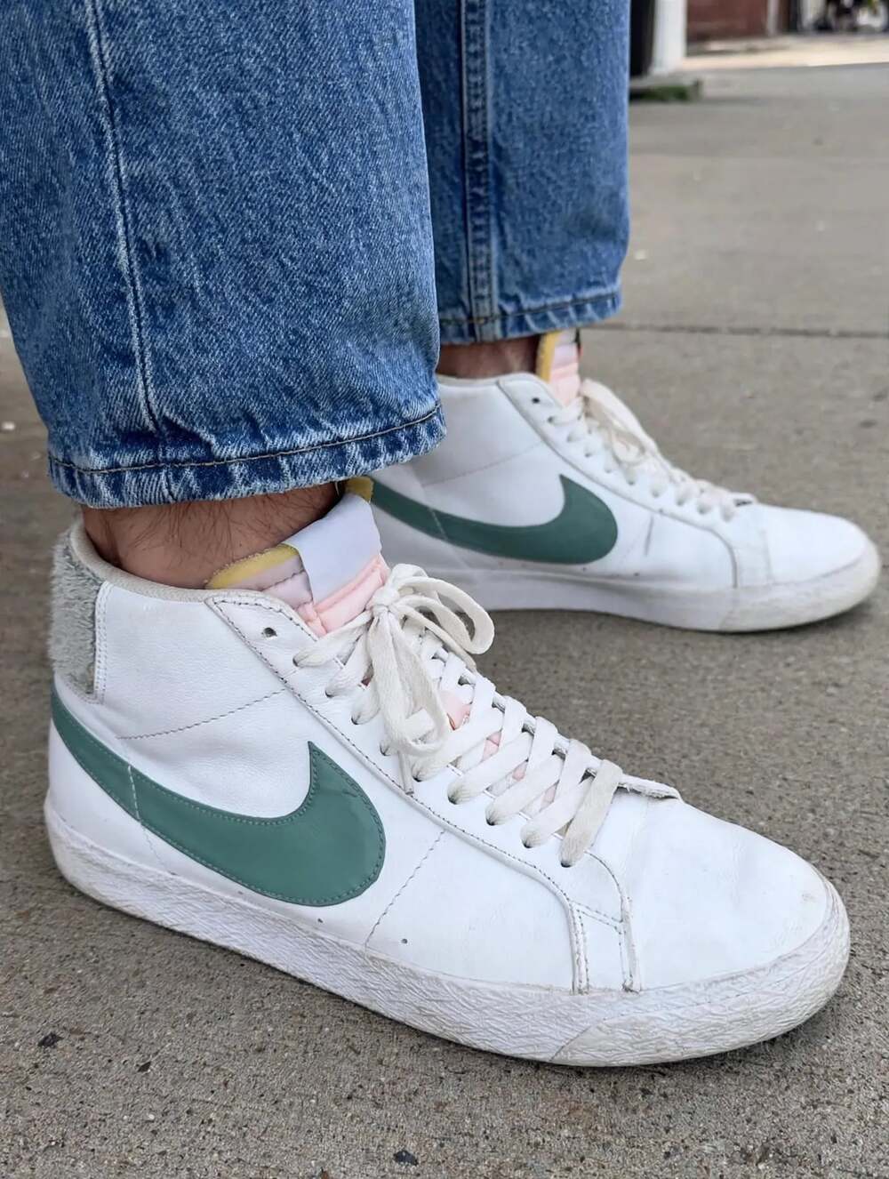Nike SB Zoom Blazer Mid Premium 'Bicoastal Green' Sneakers (CJ6983-100)